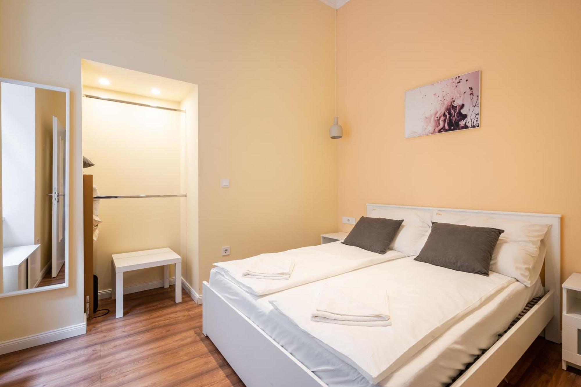 K87- Boutique Apartments, Best Location. By Bqa Budapest Room photo